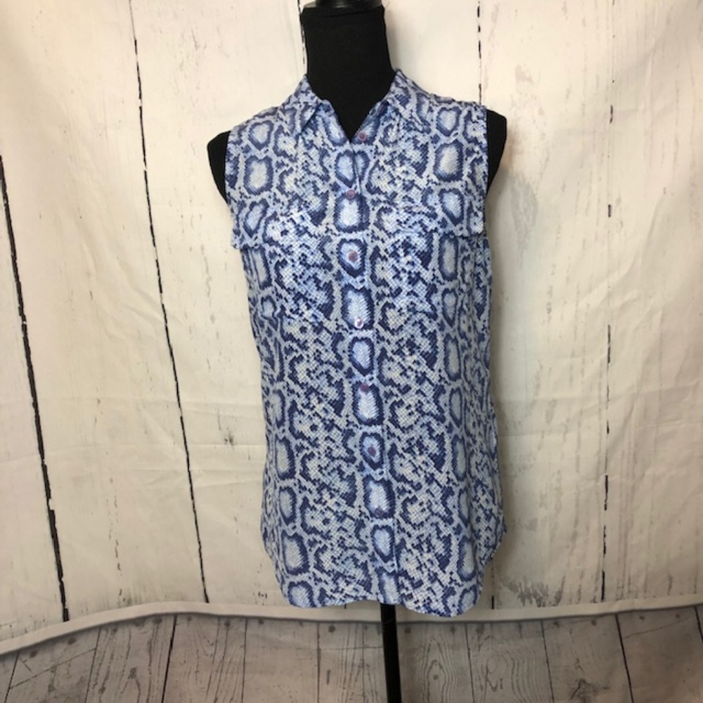 Equipment Femme Womens Blouse Size XS Blue Silk
